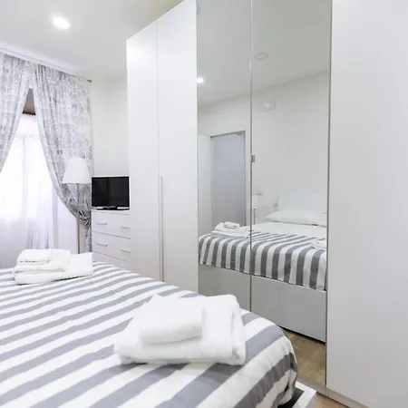 Contrasto Apartment